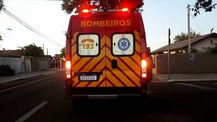 Motociclista fratura perna após queda no Bairro Parque Verde