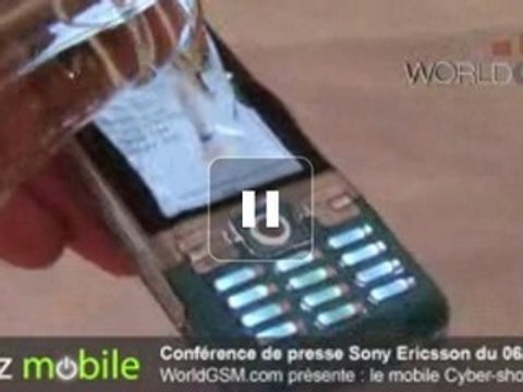 Sony Ericsson C702 Cyber-Shot WorldGSM