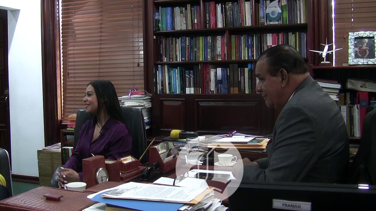Mensaje de Scarlin Hernández para los dominicanos inmigrantes residentes en EEUU