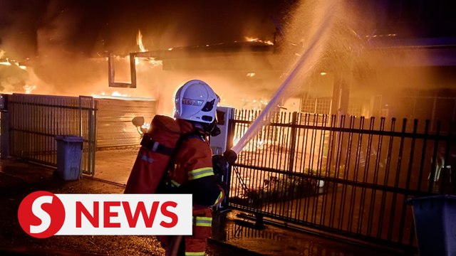 Four houses damaged in fire at Taman Permai, 25 residents affected