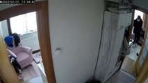 Kartal’da maskeli hırsızlar daire içi kameraya yakalandı