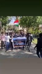 तिरंगा हाथ में एसे निकल पड़े ये युवा