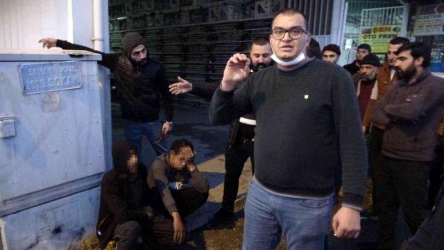 30 kilometre kovalayıp yakaladığı hırsızlık şüphelisi çocukların etrafını sarıp polise teslim ettiler