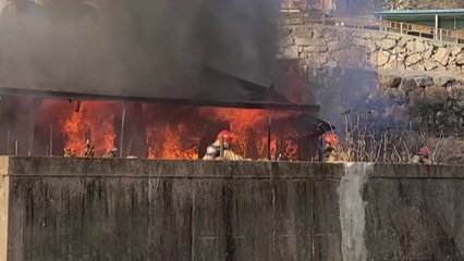 경남 고성 단독주택서 불...1명 병원으로 이송 / YTN