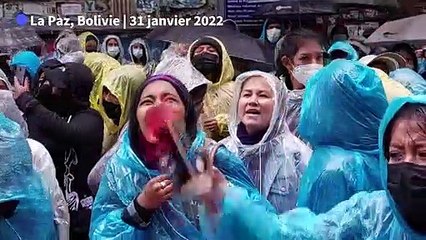 Des centaines de Boliviennes marchent contre les violences sexuelles