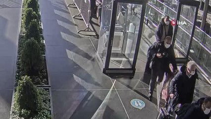 İstanbul Havalimanı'nda İranlı yolcunun atletinden kokain çıktı