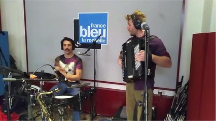 Les Nouveaux Dossiers - Six pieds sous terre