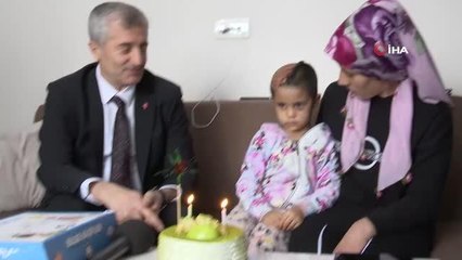 Minik Asiye'nin yeni evindeki ilk ziyaretçisi Tahmazoğlu oldu