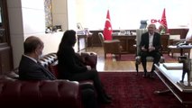 Kılıçdaroğlu, Eğitim-Sen Genel Başkanı Kurul'u kabul etti