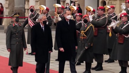 Los Reyes homenajean en Viena a las víctimas del nazismo