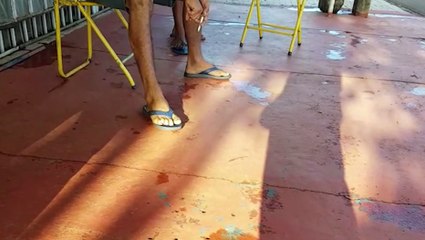 Jovem passa mal, cai e bate a cabeça na Avenida Brasil