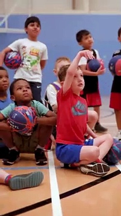 Basketball club shoots to success with young people in Milton Keynes