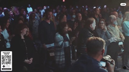 Judeu, Silvio Santos vai a culto evangélico nos EUA