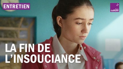 Axelle Ropert raconte le difficile passage à l'âge adulte dans "Petite Solange"