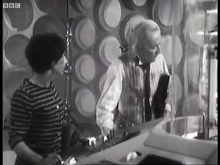 Doctor Who Saison 1 - Évasion en TARDIS (EN)