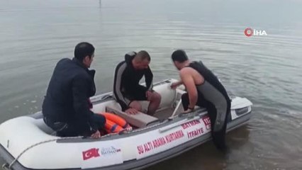 Batman Çayında mahsur kalan köpek botla kurtarıldı