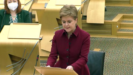 Covid in Scotland - Face mask rules to remain in Scottish schools