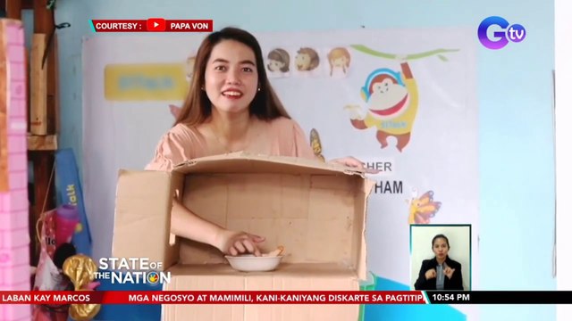 Wedding proposal ng isang vlogger sa kanyang girlfriend, idinaan sa What's in the box challenge | SONA