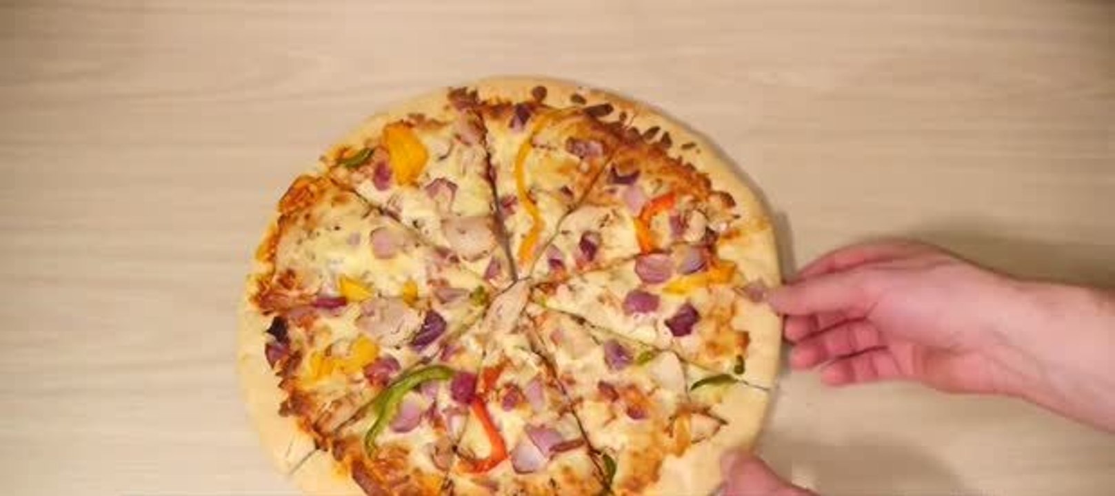 Mit diesem GENIALEN Trick hast du IMMER das größte Stück Pizza!