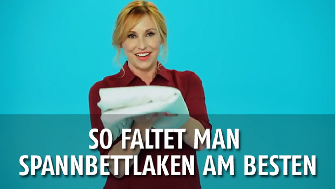 Wie Sie ein Spannbettlaken ganz einfach zusammenlegen