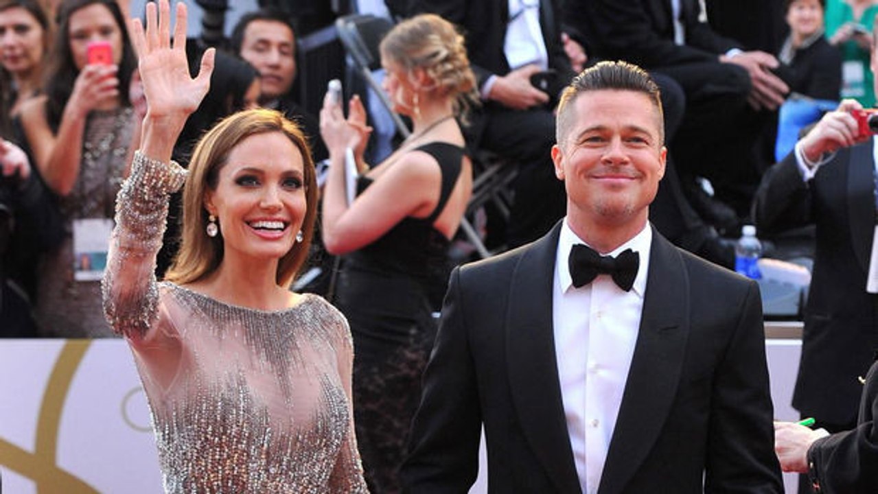 Angelina Jolie und Brad Pitt adoptieren syrisches Bürgerkriegskind.