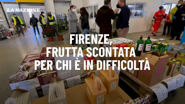 Firenze, frutta scontata per chi è in difficoltà