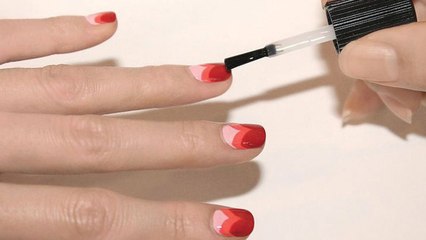 Wie schafft man es, Fingernägel zu lackieren, ohne auf die Haut zu kleckern?