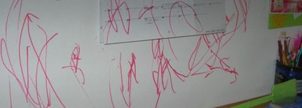 Tipps und Tricks: Wie bekommt man Gekritzel wieder von der Wand, ohne gleich alles streichen zu müssen?