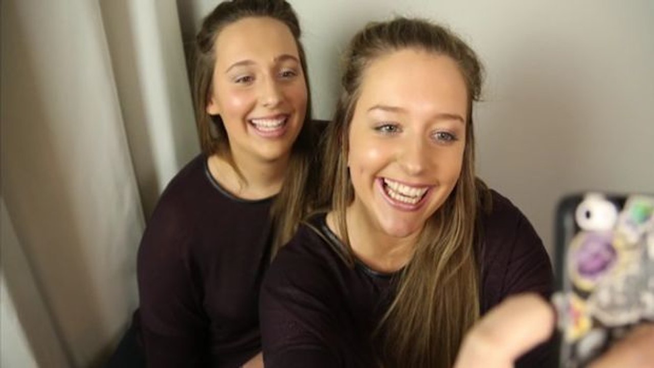 Junge Frau trifft bei einem Auslandssemester unverhofft ihre Doppelgängerin