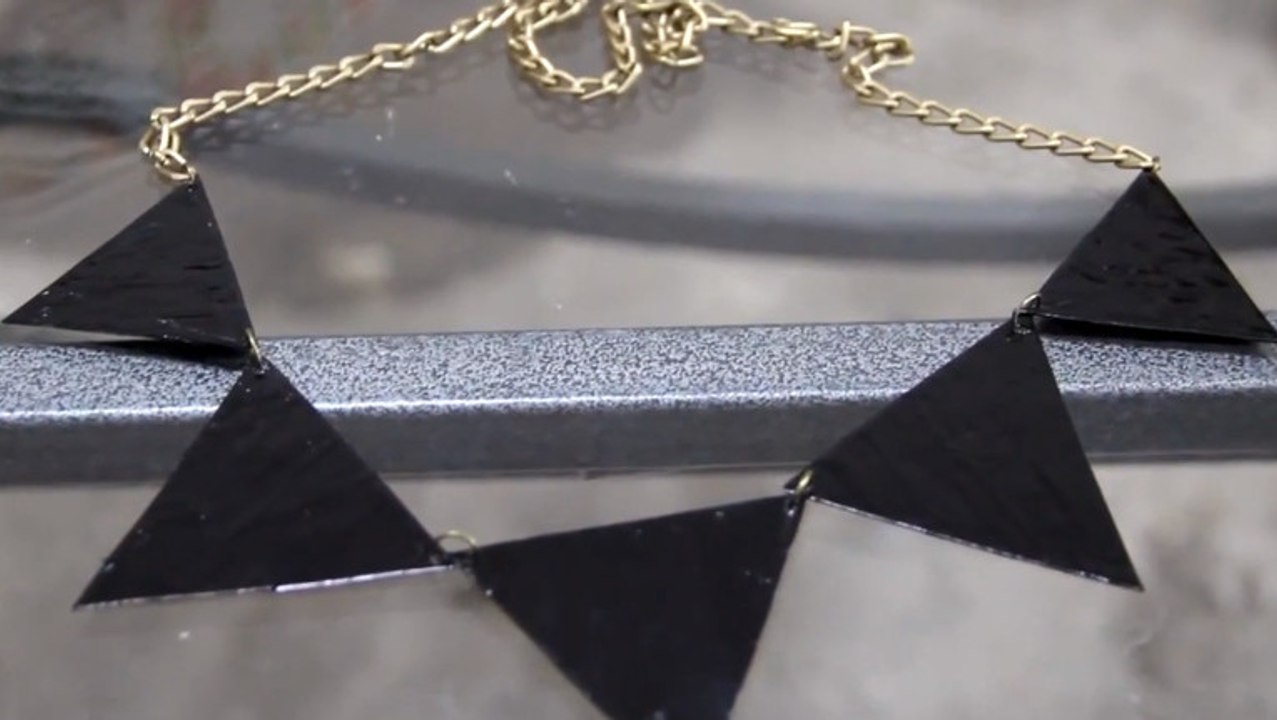 DIY: Eine Statementkette ganz einfach selbst herstellen.