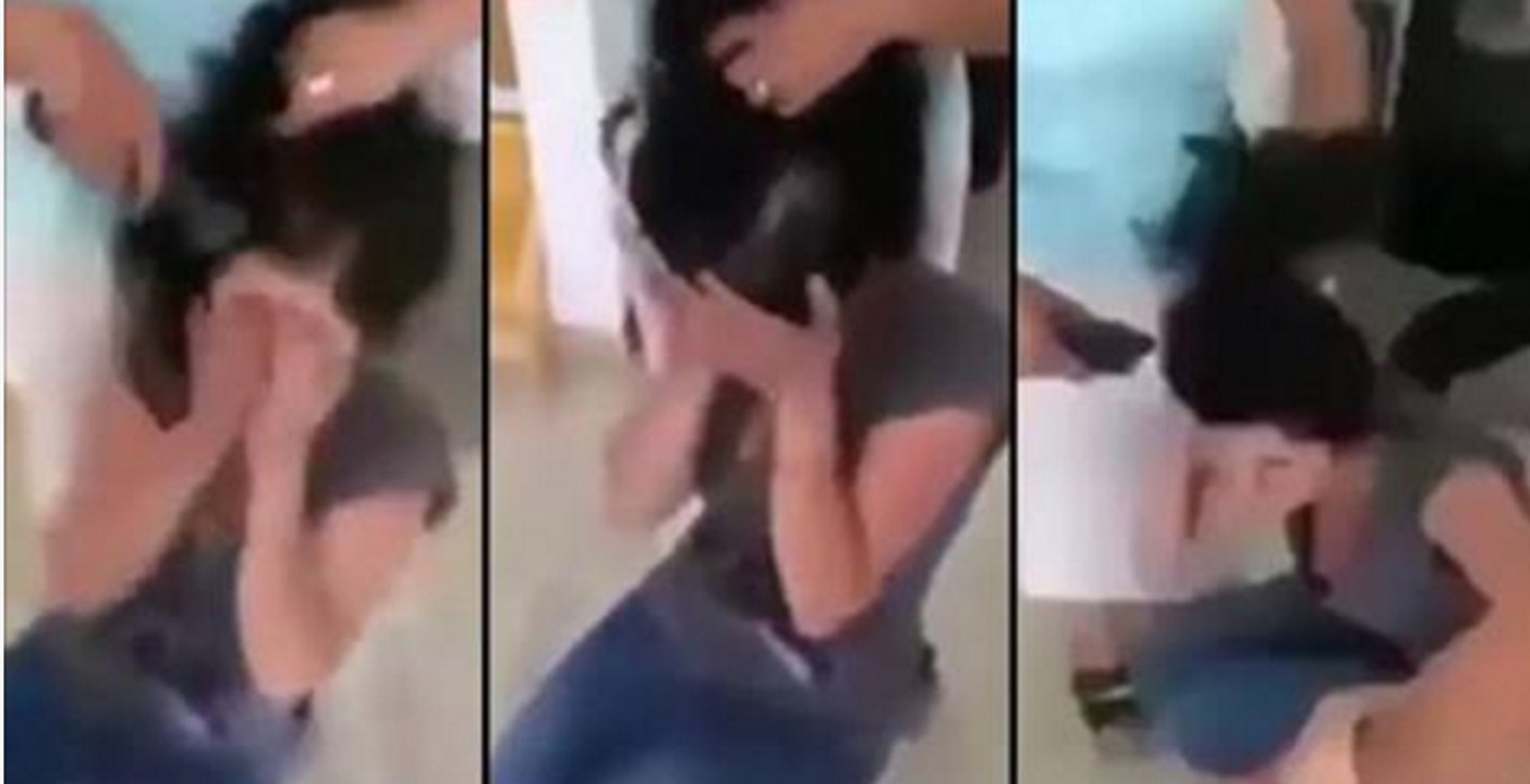 Eine Mutter rasiert ihrer Tochter die Haare ab, nachdem sie sich über ein krebskrankes Mädchen lustig gemacht hat