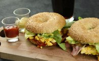 Frühstücks-Sandwich: Ein geniales Rezept für einen deftigen Brunch