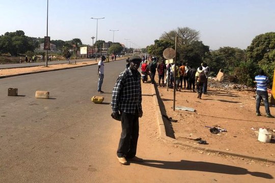 Son dakika... Gine Bissau'da Cumhurbaşkanlığı Sarayı Etrafında Silah Sesleri