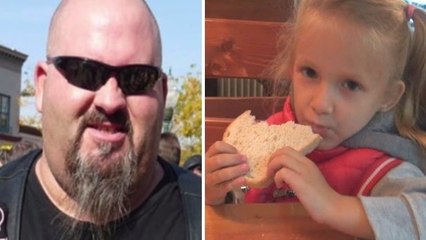 Sie zerrt ihre Tochter von dem „dreckigen Biker“ weg ...Doch wie er darauf reagiert, ist Gold wert!