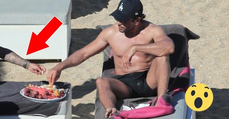 Elyas M'Barek: Mit wem verbringt er denn da seinen Urlaub?