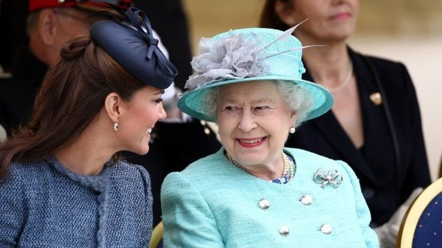 Kate Middleton: Queen Elizabeth macht ihr ein sehr symbolisches Geschenk