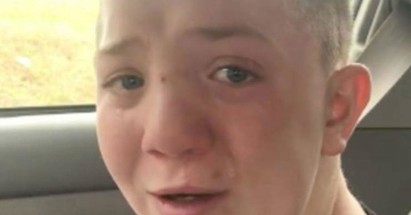 Mobbing in der schule: sein geständnis rührt millionen menschen zu tränen