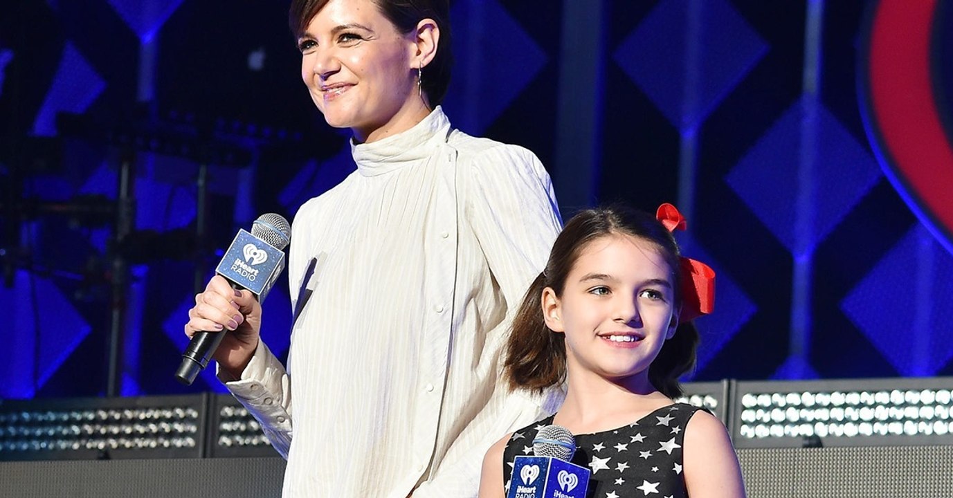 Katie Holmes zeigt ihre Tochter bei einem Auftritt: Die 'kleine' Suri Cruise ist richtig groß geworden!