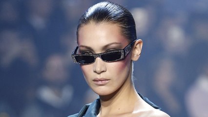 Peinlicher Auftritt: Model gewährt ungewollte Einblicke auf dem Laufsteg