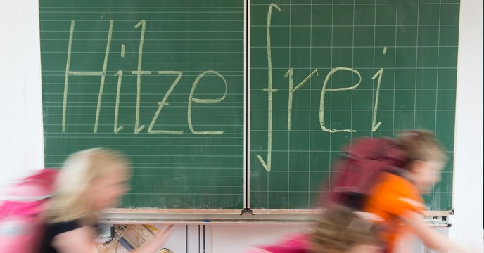 Ab wie viel Grad gibt es Hitzefrei in Deutschland? Temperaturen und Regelungen in Schule und Beruf