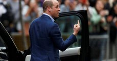 Prinz William zeigt allen Stinkefinger. Das steckt dahinter.