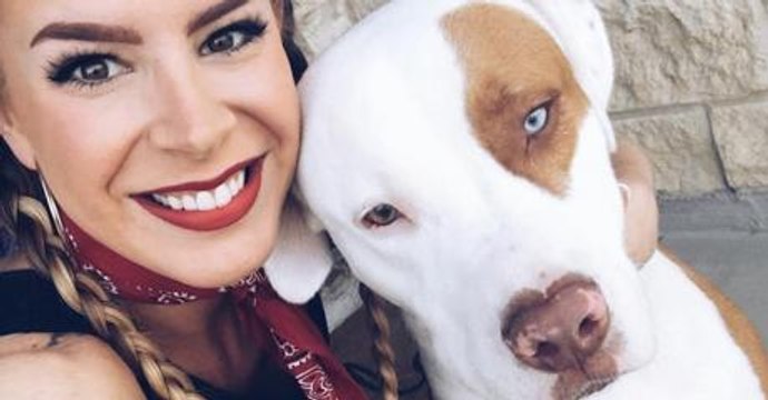 Sie begeht einen fatalen Fehler und verliert ihren Hund. Jetzt warnt sie die Öffentlichkeit!