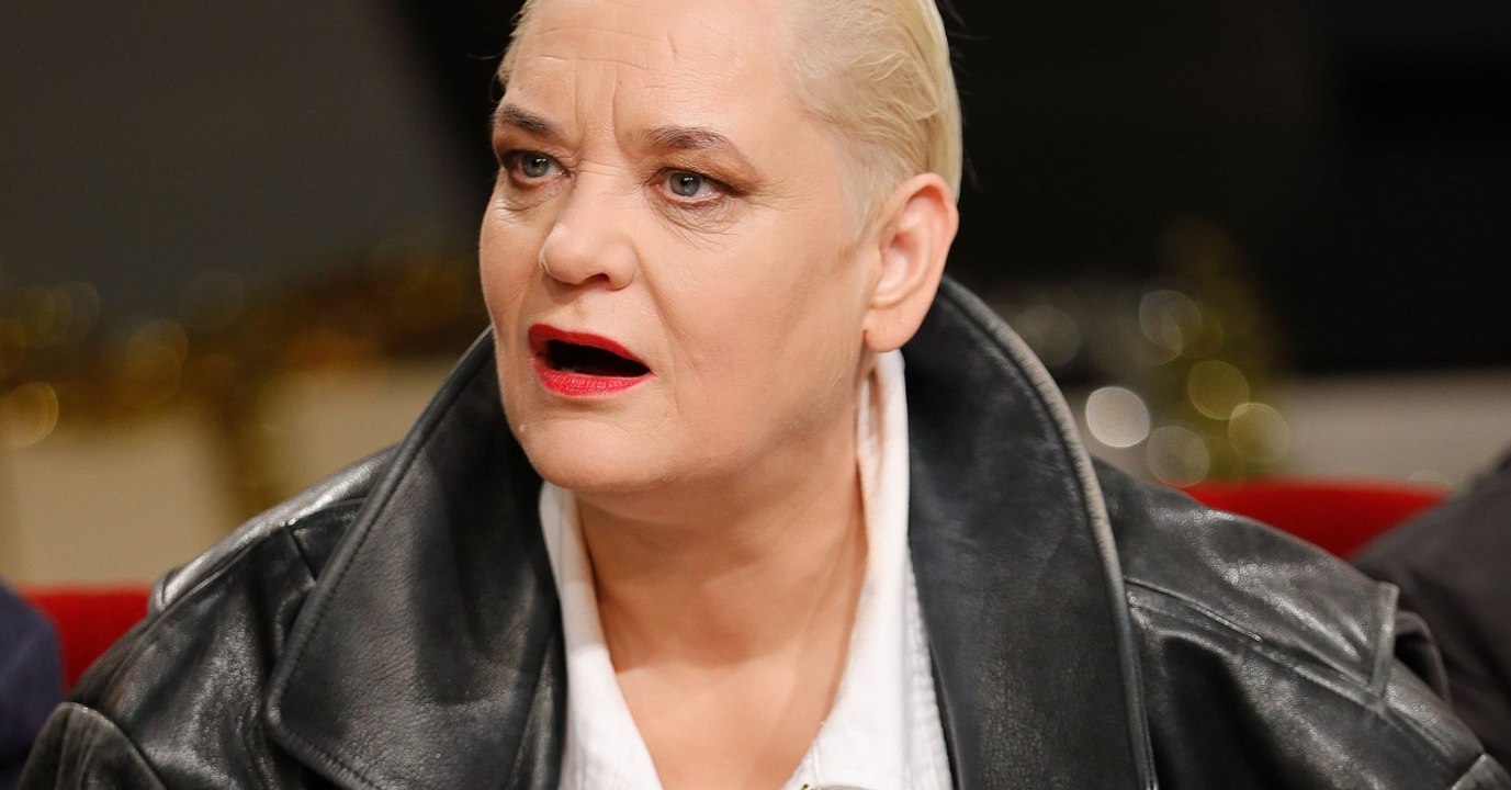 Hella von Sinnen: Erstmals spricht sie über ihre dramatische Vergangenheit