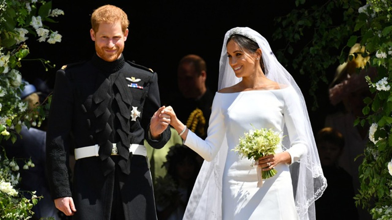 Meghan Markle: Jetzt wird ihr das Hochzeitskleid weggenommen!