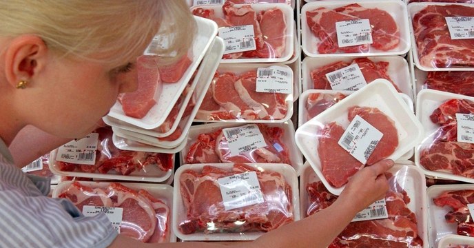 Aldi nimmt Fleischsorte aus dem Sortiment. Der Grund ist alarmierend