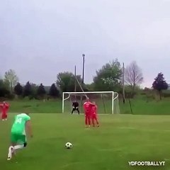 Une compilation incroyable de buts en championnat amateur