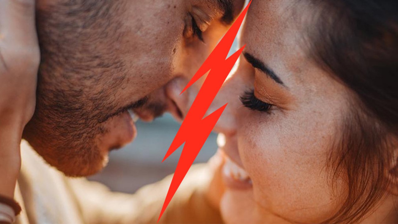 Alles aus! Sarah macht es offiziell!