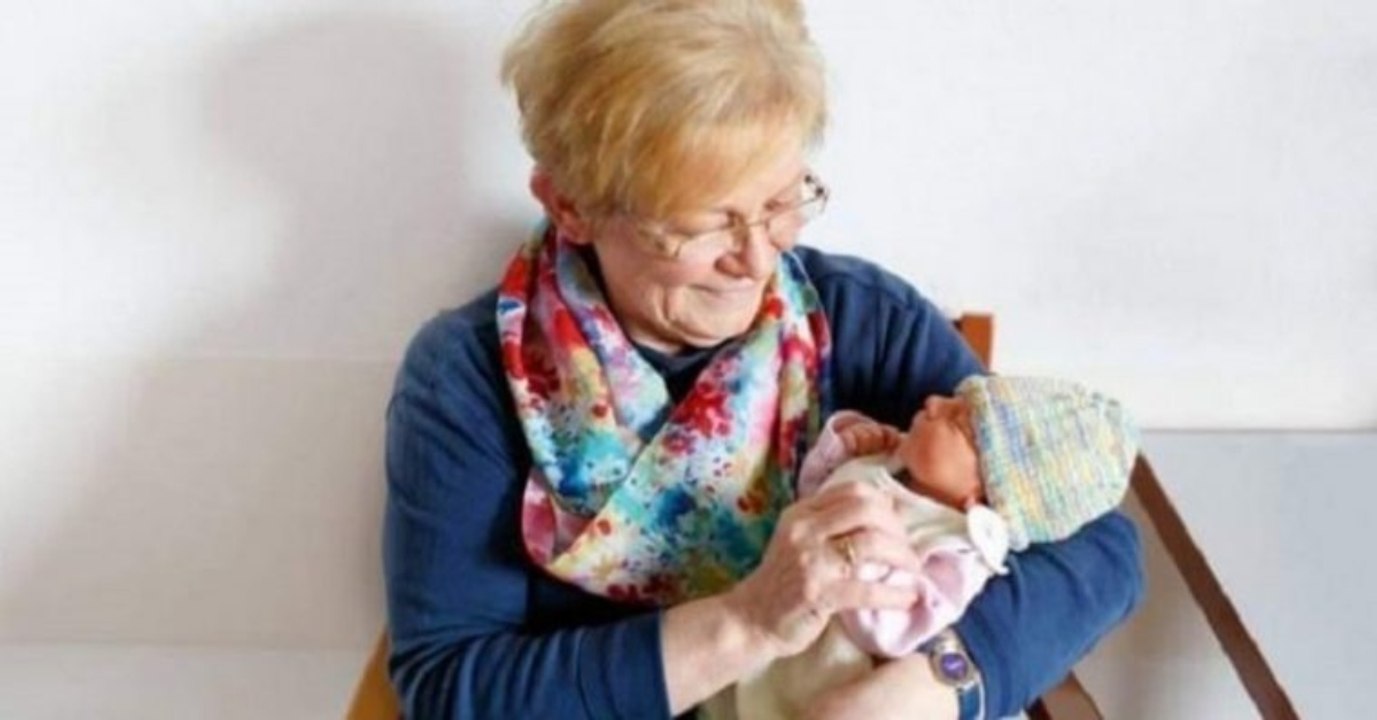 Während sich die Mama vom Kaiserschnitt erholt, plant ihre Schwiegermutter hinter ihrem Rücken etwas Furchtbares