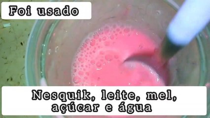 ALIMENTANDO A GRANDE COLÔNIA DE FORMIGAS ( FORMIGUEIRO ARTIFICIAL)