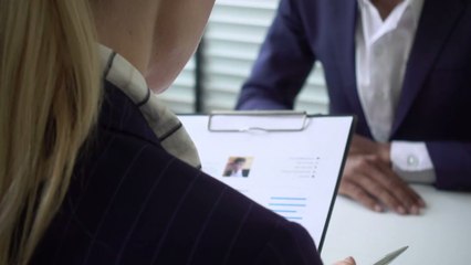 Erfolgreich bewerben im Lockdown: Junge Frau schafft es mit TikTok-Video